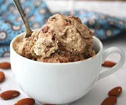 Copycat Baskin Robbins Jamocha Almond Fudge Ice Cream Copycat Baskin Robbins Jamocha Almond Fudge Ice Cream