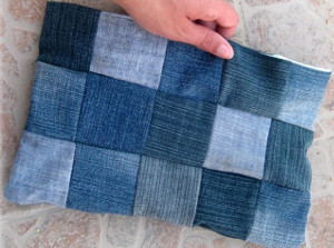 The Awesome Denim Clutch The Awesome Denim Clutch