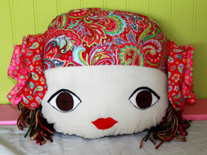 picture pillow doll