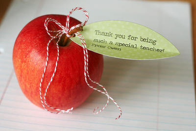 Apple Leaf Card and Snack Apple Leaf Card and Snack