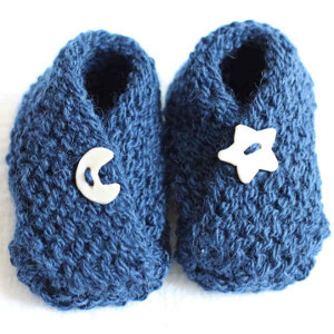 baby boy knitted booties