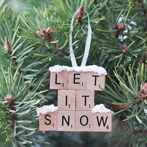 Jaw-Dropping Scrabble Tile Ornament Jaw-Dropping Scrabble Tile Ornament