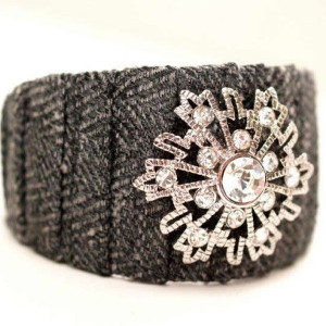 Stunning Snowflake Cuff Stunning Snowflake Cuff
