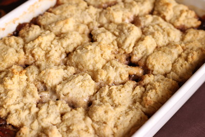 Gooey Pecan Cobbler