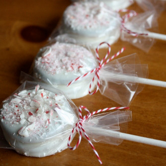 Peppermint Oreo Pops Peppermint Oreo Pops
