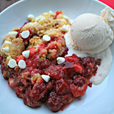 Classy White Chocolate Cherry Dump Cake Classy White Chocolate Cherry Dump Cake