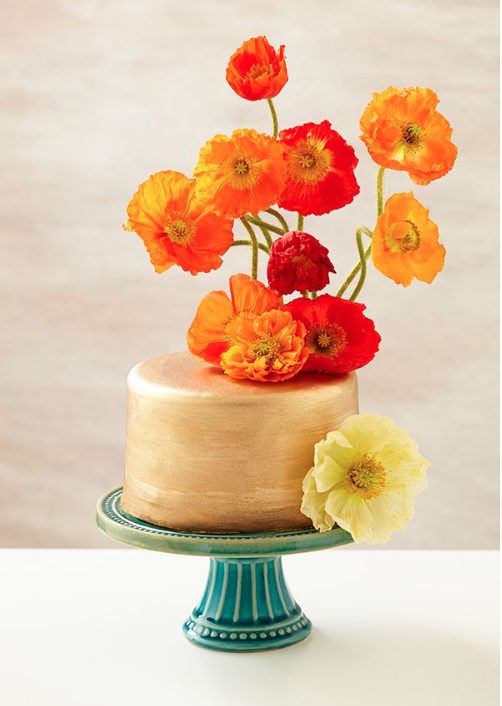 Stunning Golden Poppy Cake Decorating Idea | AllFreeDIYWeddings.com