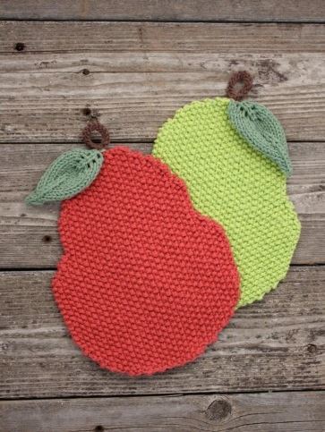 Seed Stitch Pear Dishcloth Pattern