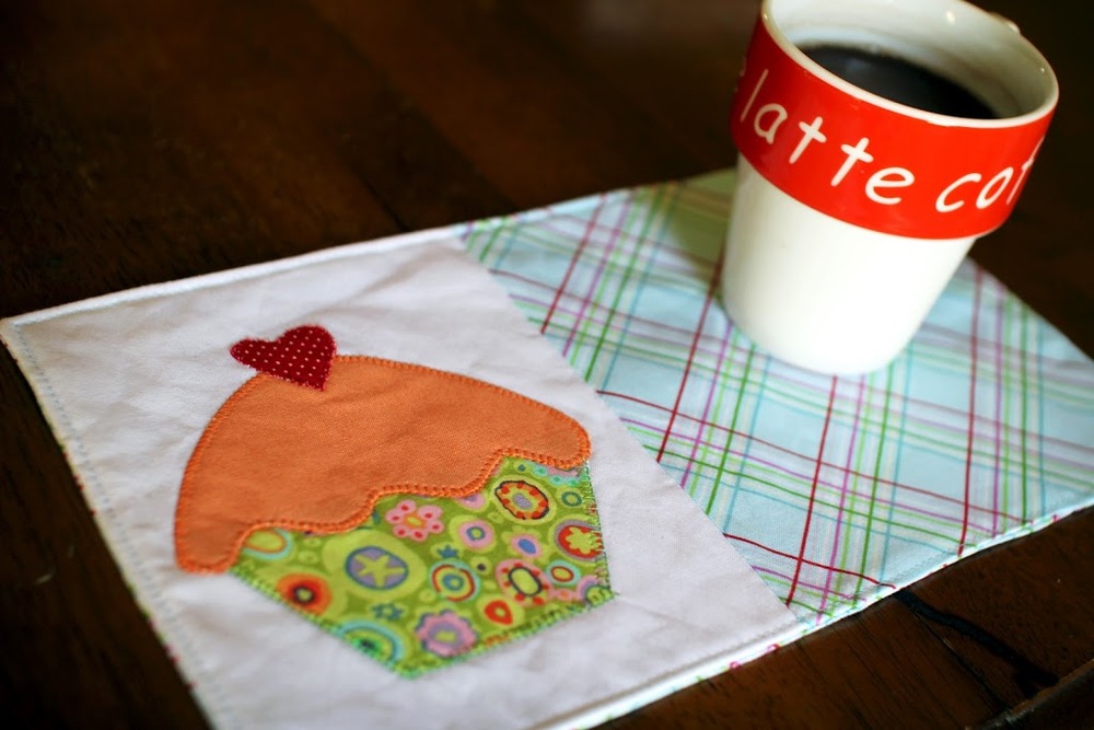 cupcake-mug-rug-pattern-favequilts
