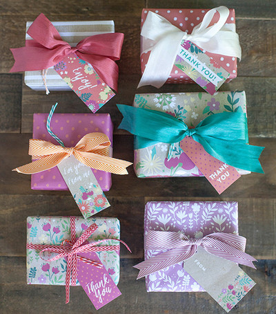 Printable Floral Gift Wrap and Tags Printable Floral Gift Wrap and Tags
