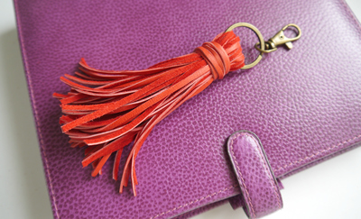 http://d2droglu4qf8st.cloudfront.net/2015/05/220268/DIY-Tassel-Leather-Charm_ArticleImage-CategoryPage_ID-993358.jpg?v=993358