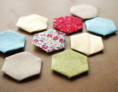 Hand Sewing Hexagons Hand Sewing Hexagons