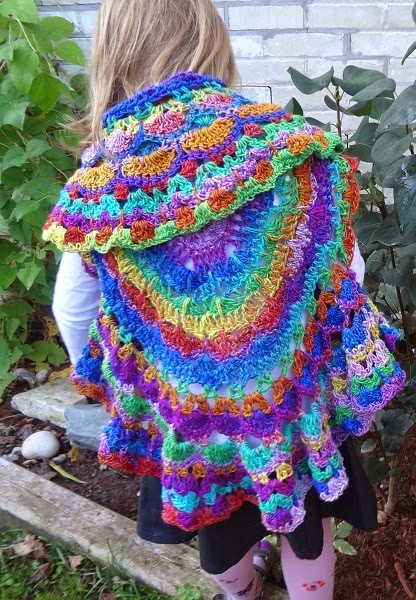 Dream Circle Vest Pattern AllFreeHolidayCrafts.com