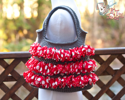 Crocheted Ruffle Purse Crocheted Ruffle Purse