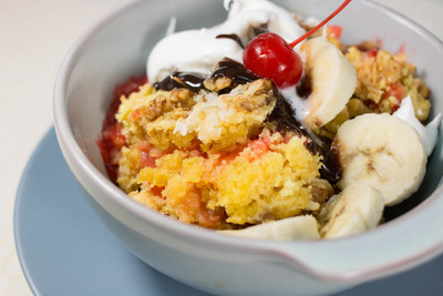 No-Brainer Banana Split Dump Cake No-Brainer Banana Split Dump Cake