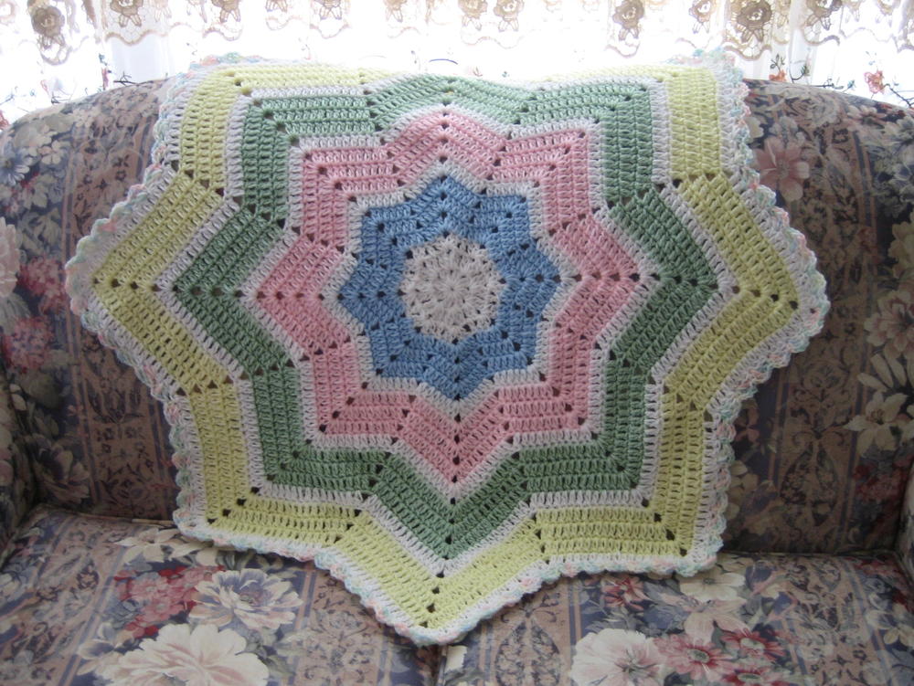 Shooting Star Baby Blanket Crochet Pattern | FaveCrafts.com