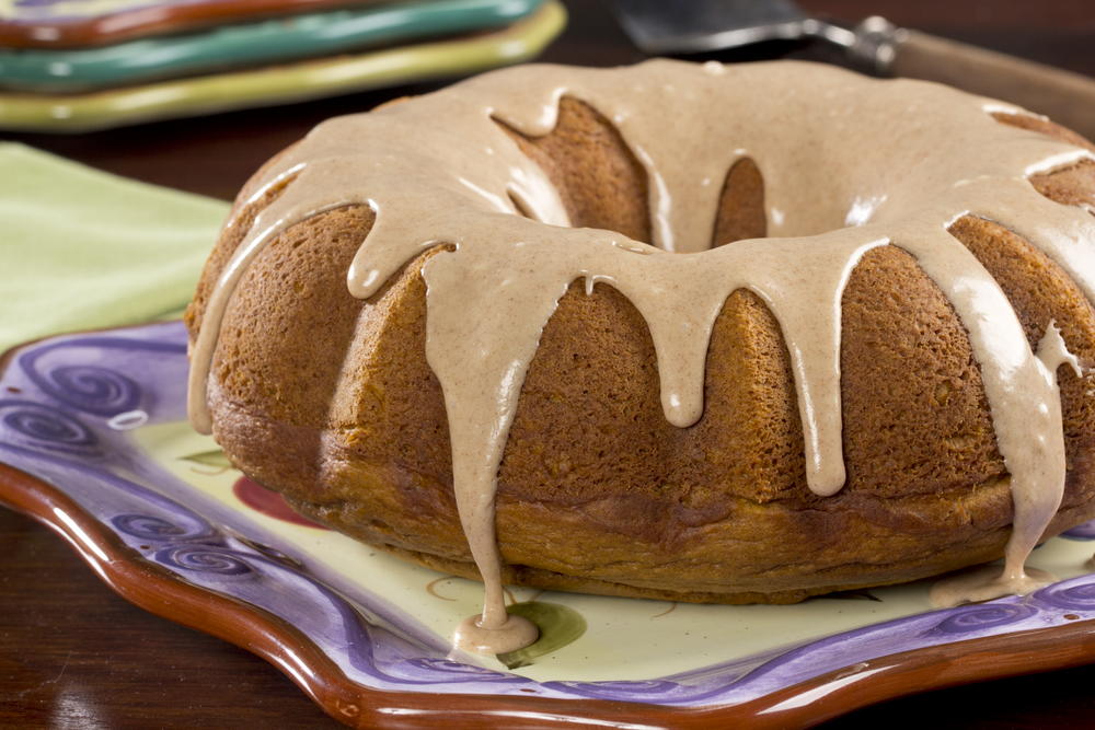 easy-pumpkin-cake-mrfood