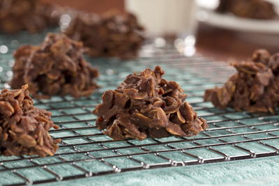 No-Bake Oatmeal Drops