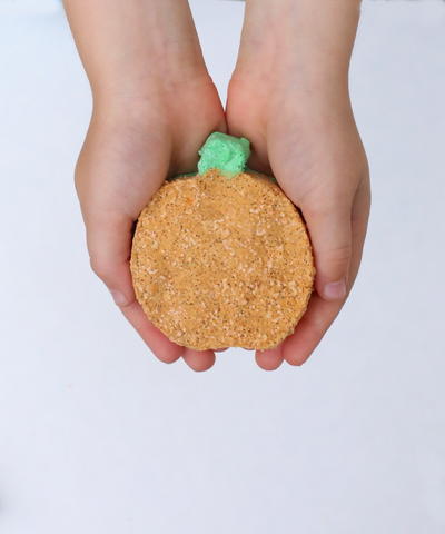 Fizzing Pumpkin Bath Bomb Recipe Fizzing Pumpkin Bath Bomb Recipe