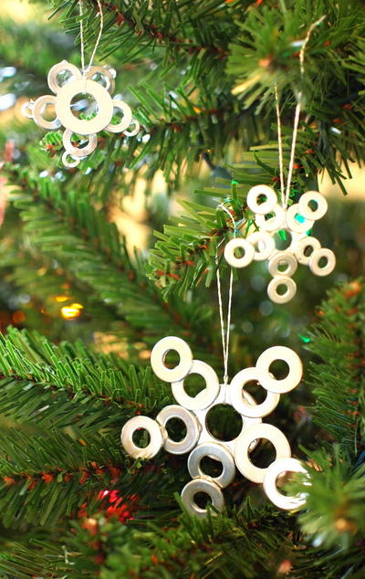 DIY Christmas Star Ornaments  DIYIdeaCenter.com