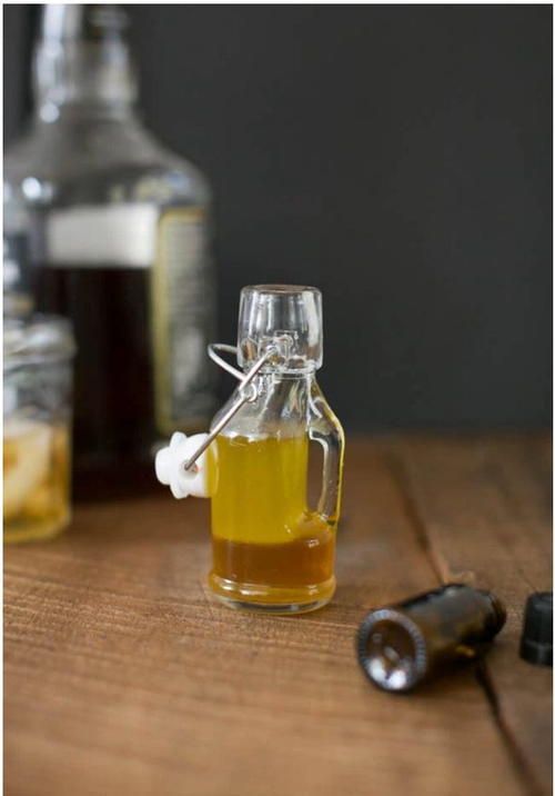 Easy Homemade Beard Oil | DIYIdeaCenter.com