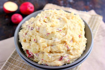 Slow Cooker Garlic Parmesan Mashed Potatoes