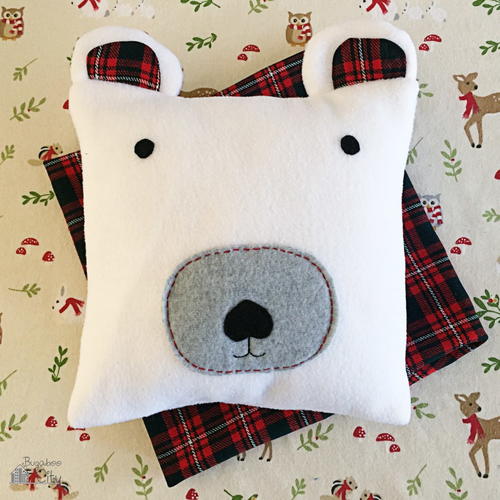 polar bear christmas pillow