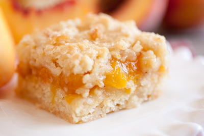 Peach Cobbler Crumb Bars Peach Cobbler Crumb Bars