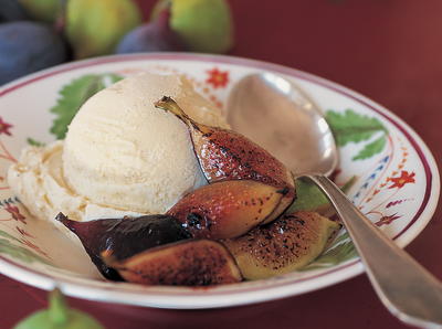 Lavender-Scented French Vanilla Ice Cream with Broiled Fresh Figs Lavender-Scented French Vanilla Ice Cream with Broiled Fresh Figs
