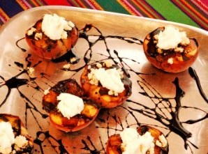 Grilled Peaches with Balsamic and Pepper Sauce