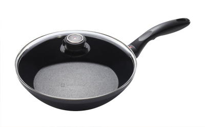 Swiss Diamond Edge Stir-Fry Pan Swiss Diamond Edge Stir-Fry Pan