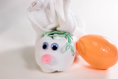 How to Make a Washcloth Bunny How to Make a Washcloth Bunny