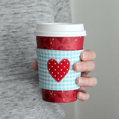 I Heart Coffee Cozy Tutorial with Printable I Heart Coffee Cozy Tutorial with Printable