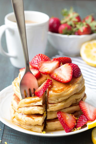 Lemon Greek Yogurt Pancakes Lemon Greek Yogurt Pancakes