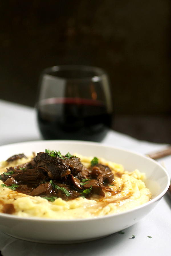 Wine Braised Short Ribs with White Cheddar Mashed Potatoes Wine Braised Short Ribs with White Cheddar Mashed Potatoes
