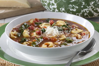 Mama Mias Tortellini Soup