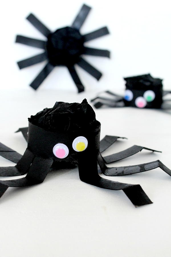 Halloween Spiders Decor DIY Tutorial Halloween Spiders Decor DIY Tutorial