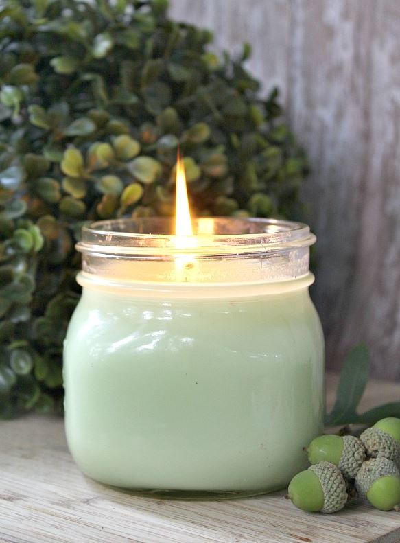 DIY Scented Candle with Eucalyptus Oil DIY Scented Candle with Eucalyptus Oil