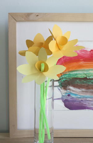 32 Simple Spring Paper Crafts | AllFreeHolidayCrafts.com