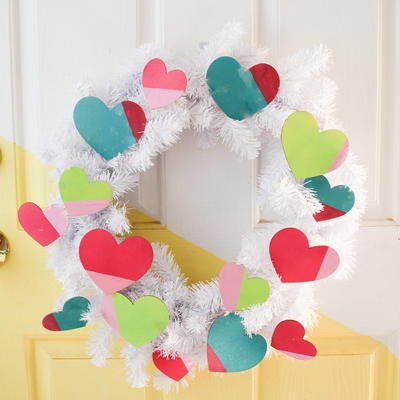 Easy DIY Valentine's Wreath Easy DIY Valentine's Wreath