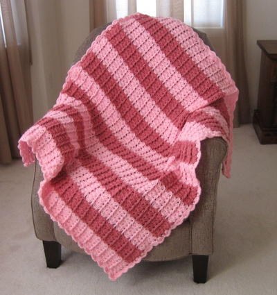 Lacy Shades of Pink Shells Afghan Lacy Shades of Pink Shells Afghan