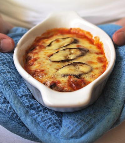 Baked Eggplants with Bolognese Sauce Baked Eggplants with Bolognese Sauce