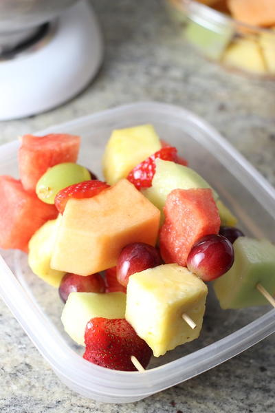 Quick Breakfast Fruit Skewers Quick Breakfast Fruit Skewers