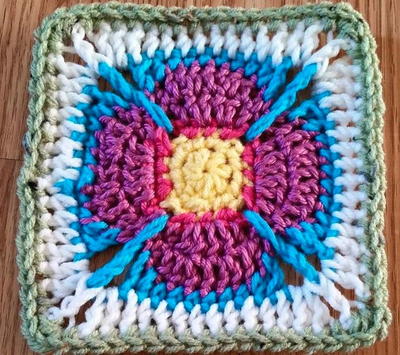 Stashbuster Crochet Granny Square Stashbuster Crochet Granny Square