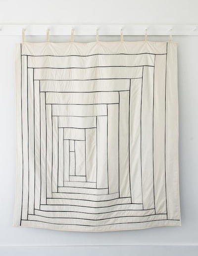 Fine Line Log Cabin Quilt Fine Line Log Cabin Quilt