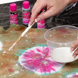 Swirl Tie-Dye Technique | FaveCrafts.com