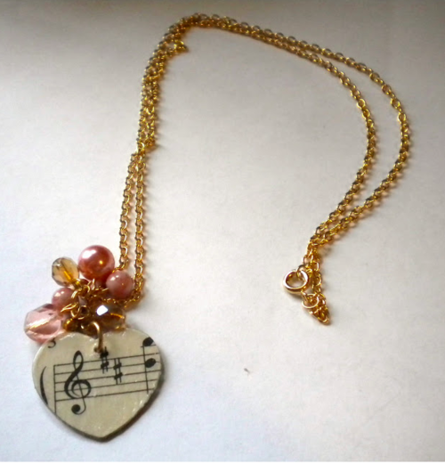 Music Lover's Necklace | AllFreeJewelryMaking.com