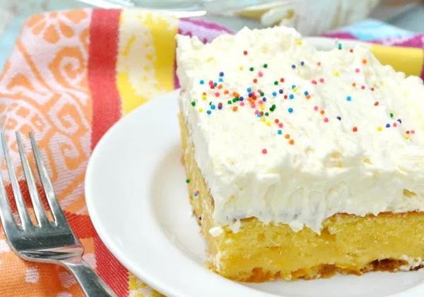 Pineapple Fluff Cake with Orange Essential Oil Pineapple Fluff Cake with Orange Essential Oil