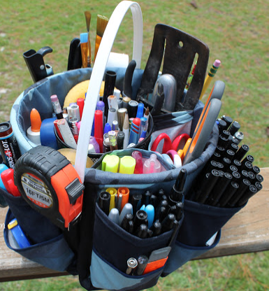 Clever DIY Organizing Caddy Clever DIY Organizing Caddy