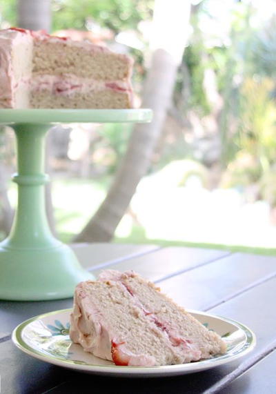 Dreamy Strawberry Cake Dreamy Strawberry Cake